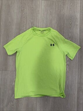 Under Armour Men’s High-Visibility Lime Short Sleeve Training Tee small